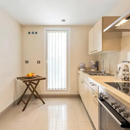 Stunning In With Kitchenette Apartament Estepona